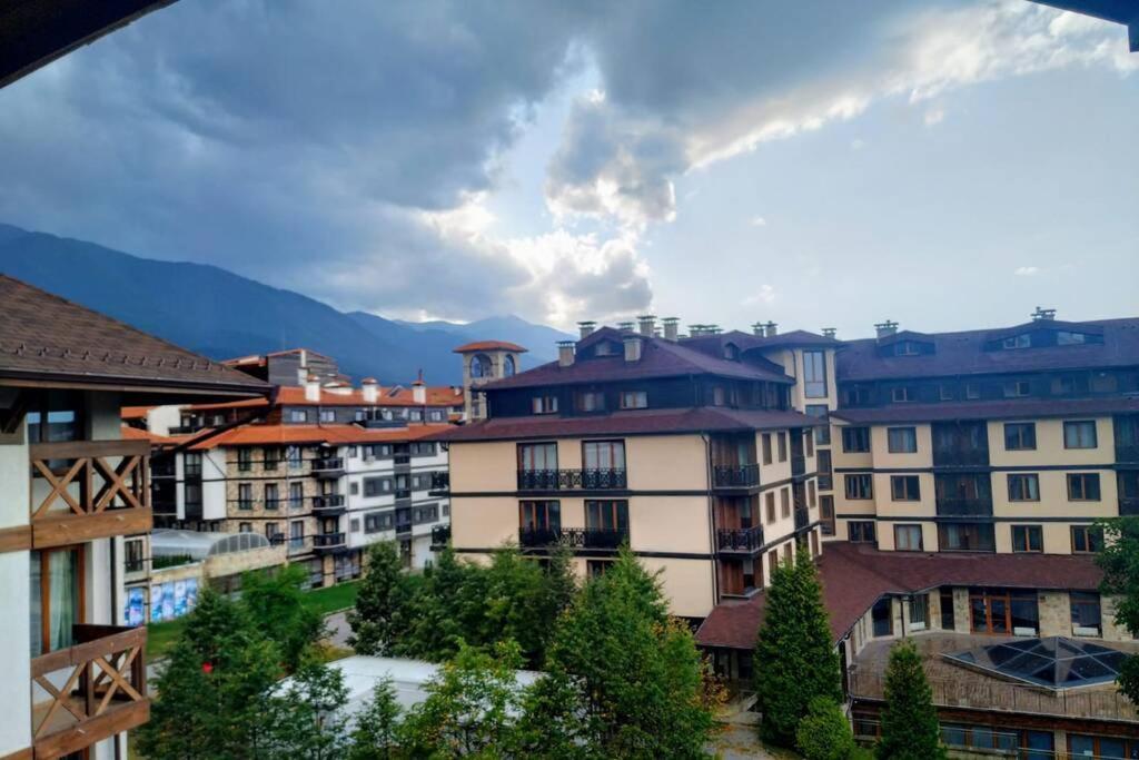 Large Gondola Apartment - Center, Neon Bansko Exteriör bild