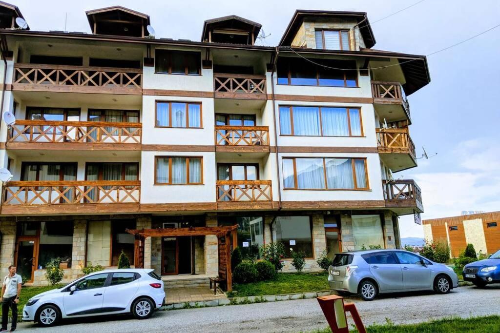 Large Gondola Apartment - Center, Neon Bansko Exteriör bild